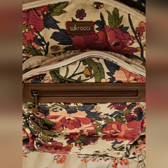 Sakroots Floral Backpack with Laptop Compartment - Picture 14 of 16